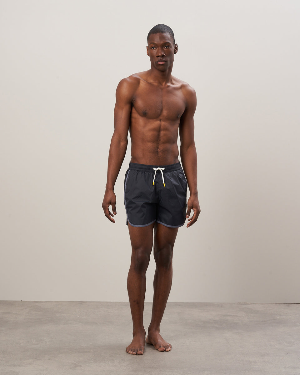 Gym Boxer Men's Charcoal Lightweight Swim Trunks - Image alternative