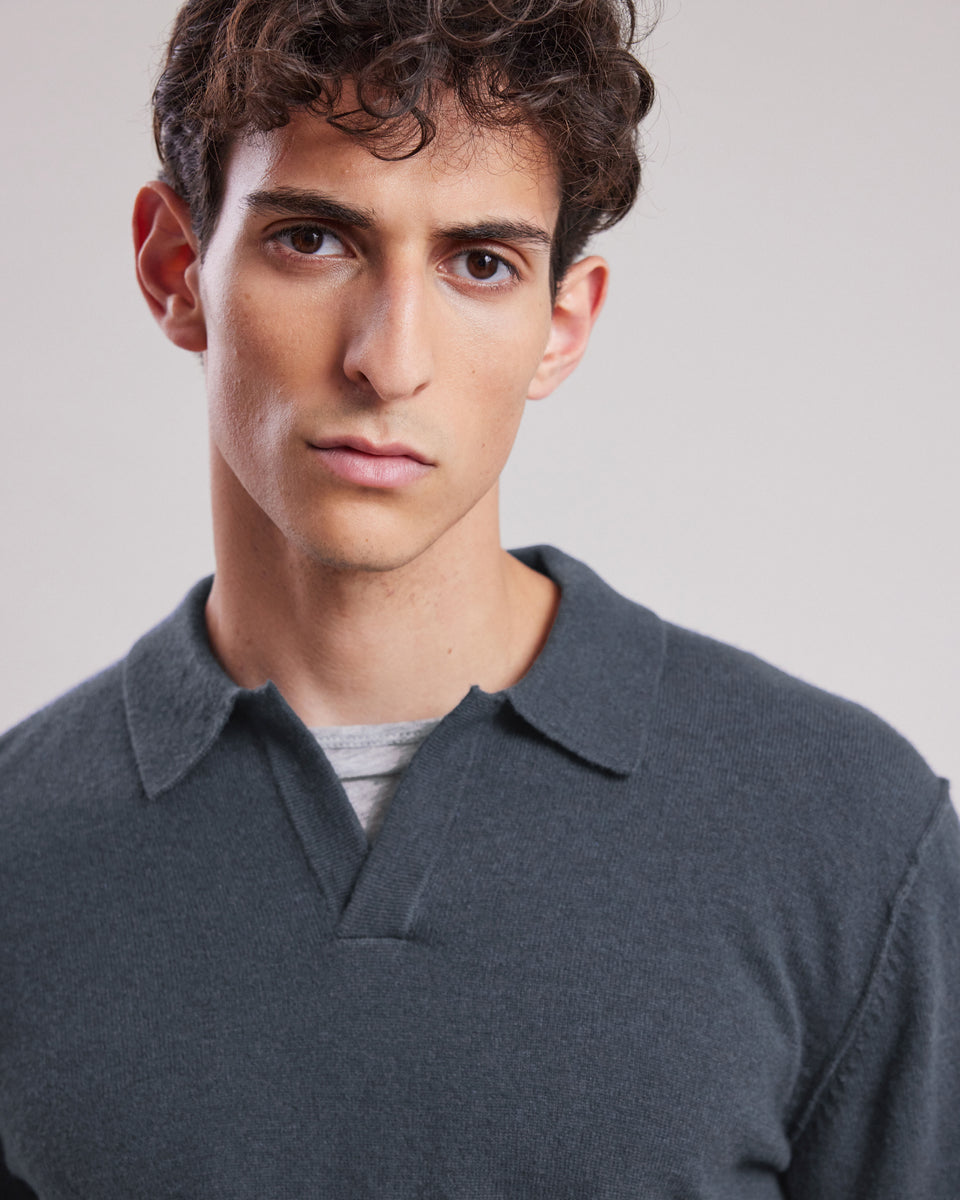 Pull col polo Homme en laine & cachemire Bleu Petrole - Image alternative