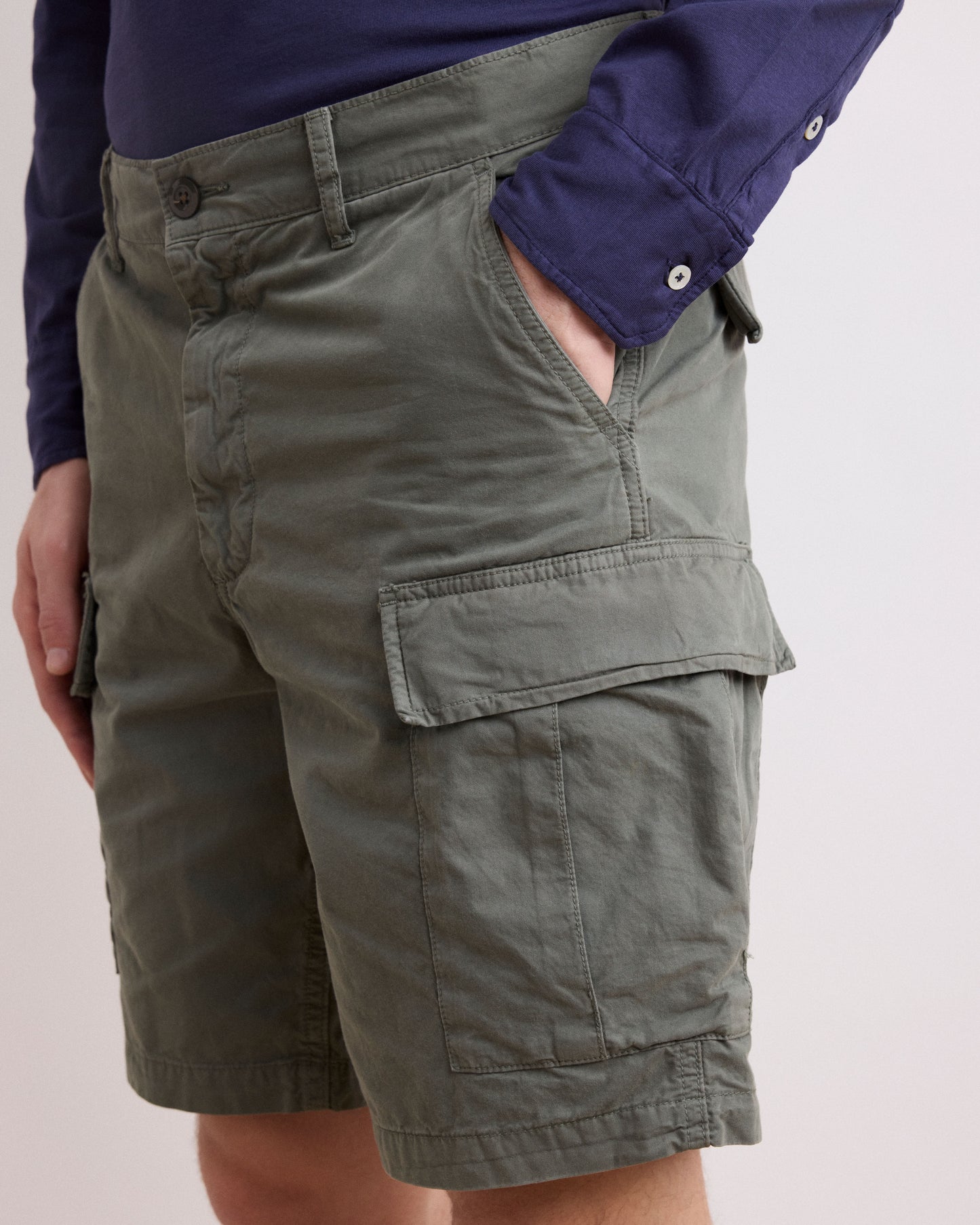 Short Homme en Chino Vert Militaire Cargo