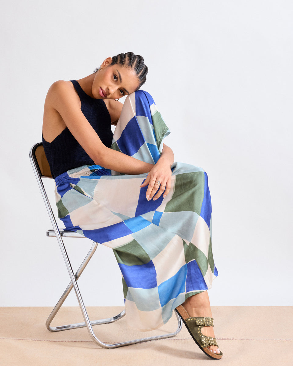 Falda de mujer de satén de viscosa Estampado geométrico Azul Jovana - Image principale