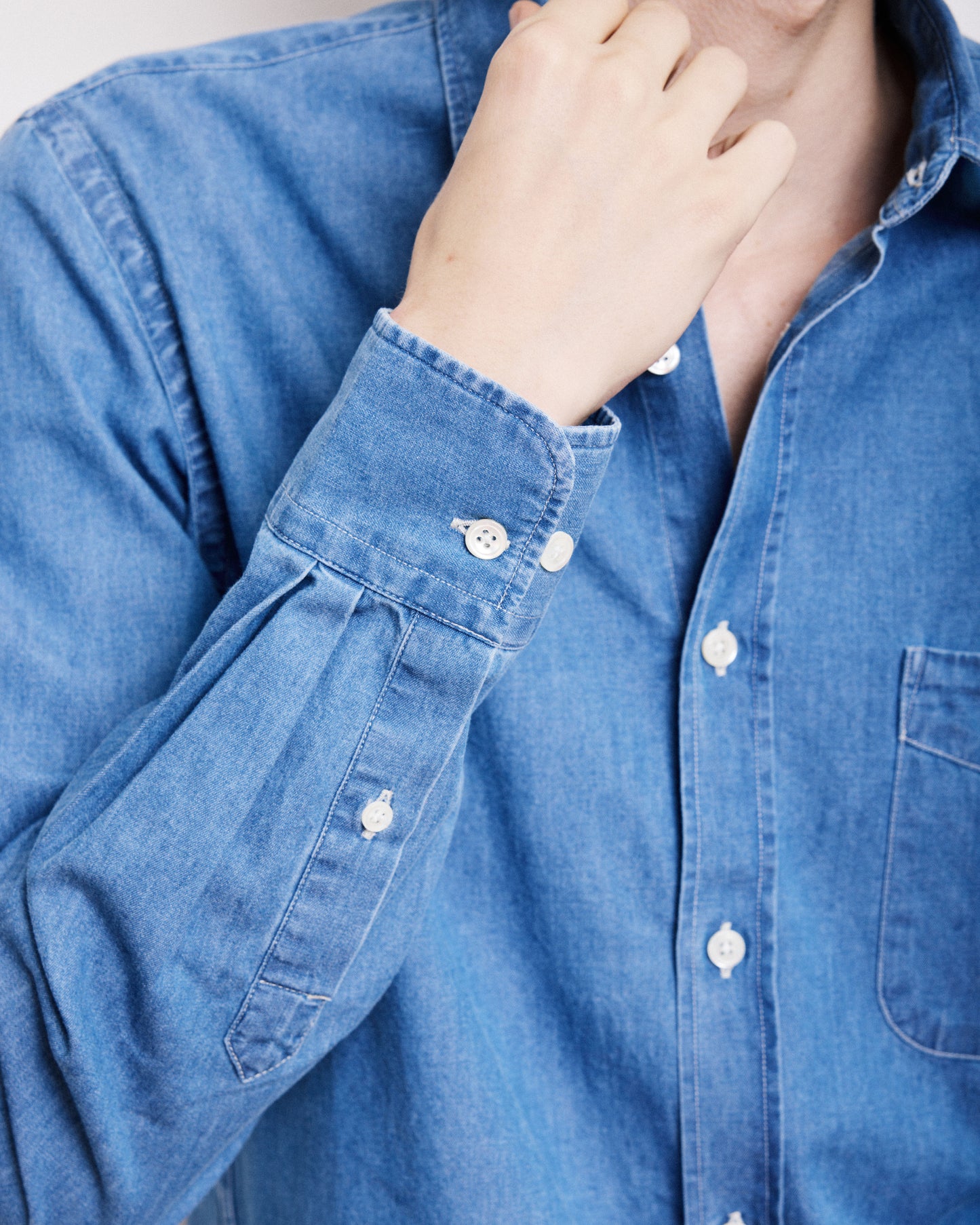 Chemise Homme en Denim Bleu Indigo Storm