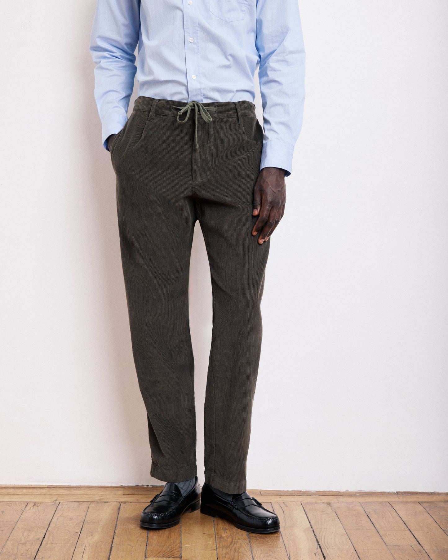 Pantalon Homme en Velours Côtelé Vert Olive Tanker