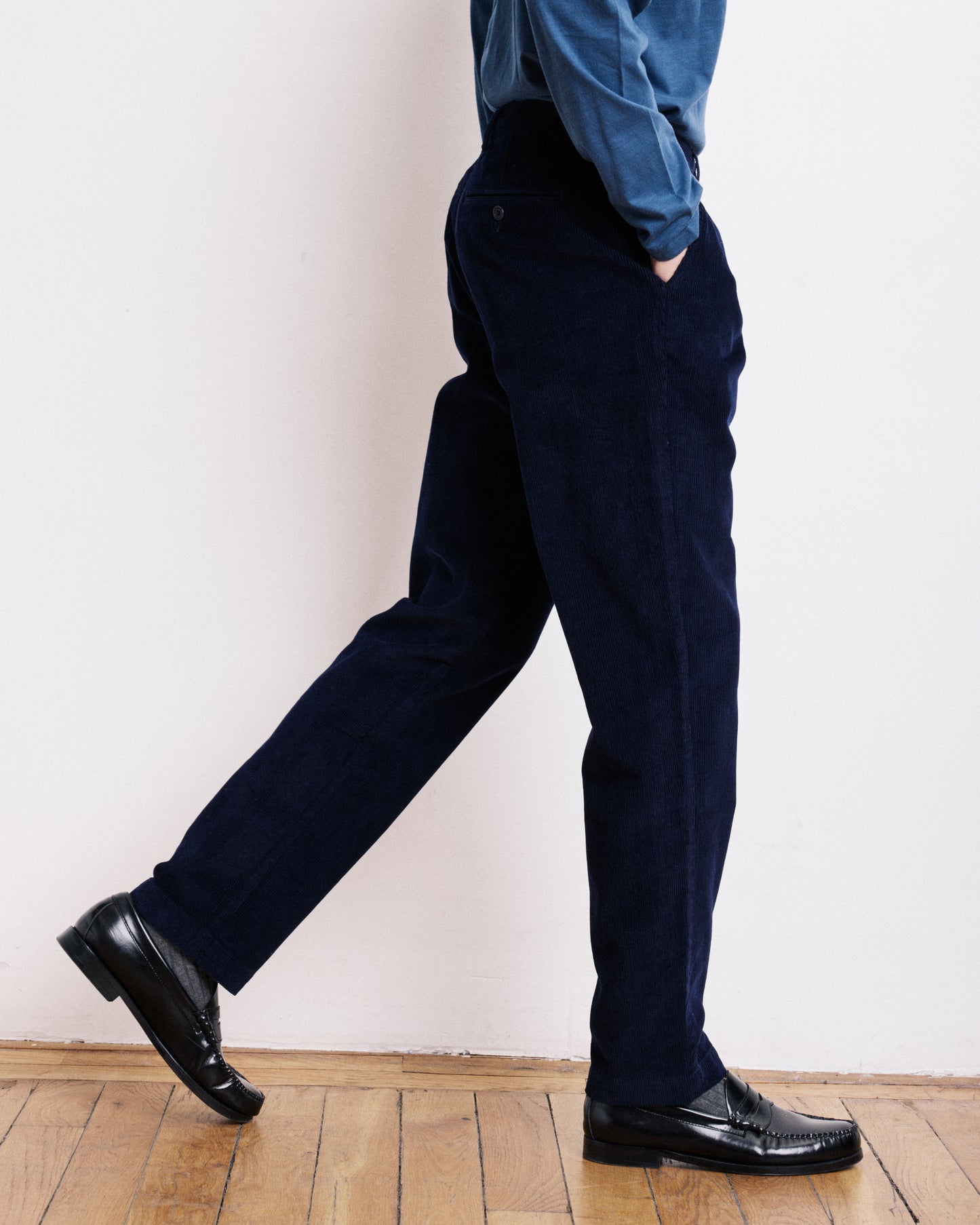 Pantalon Homme en Velours Côtelé Bleu Marine Tyron