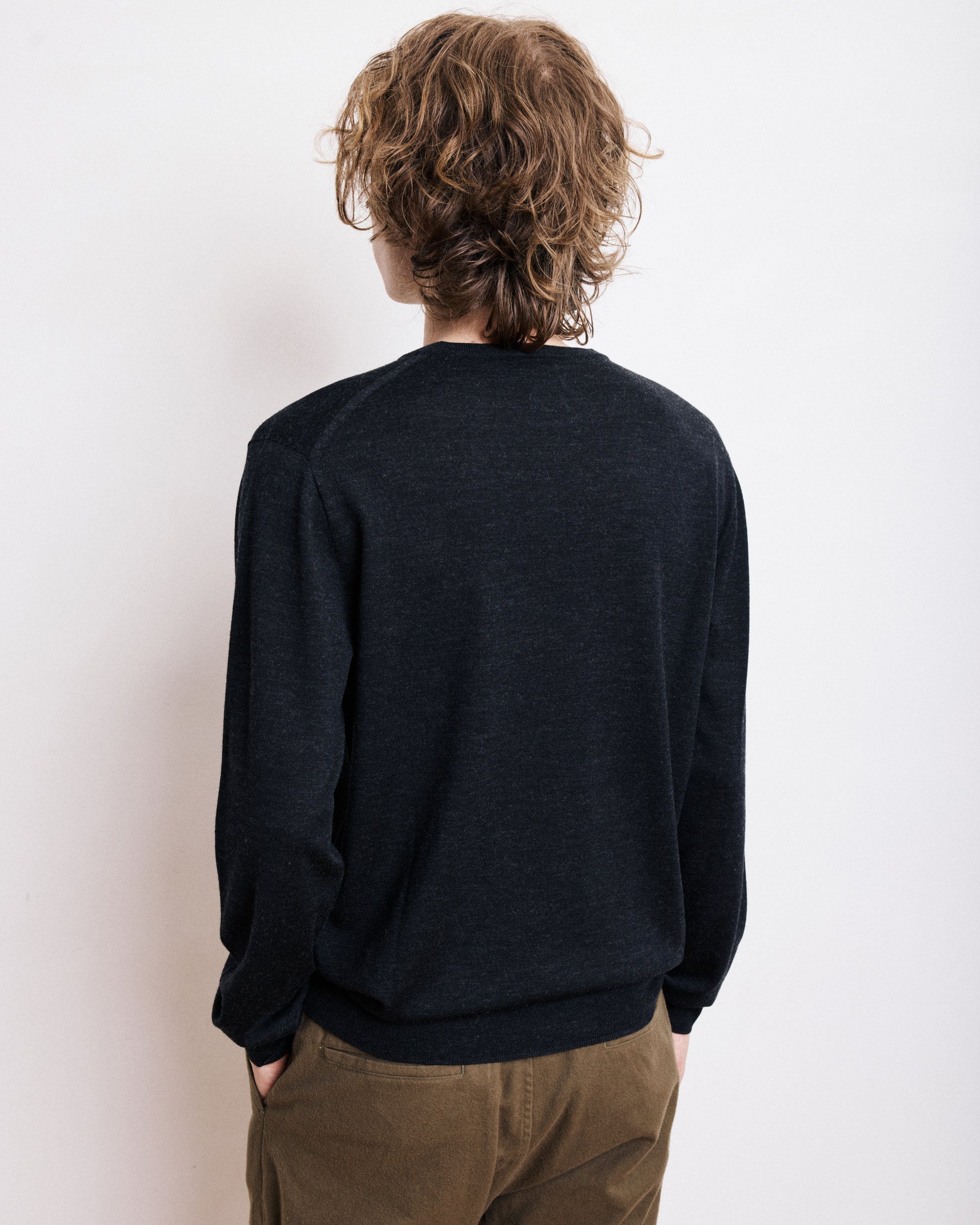 Pull Col Rond Homme en Fine Laine Mérinos Noir