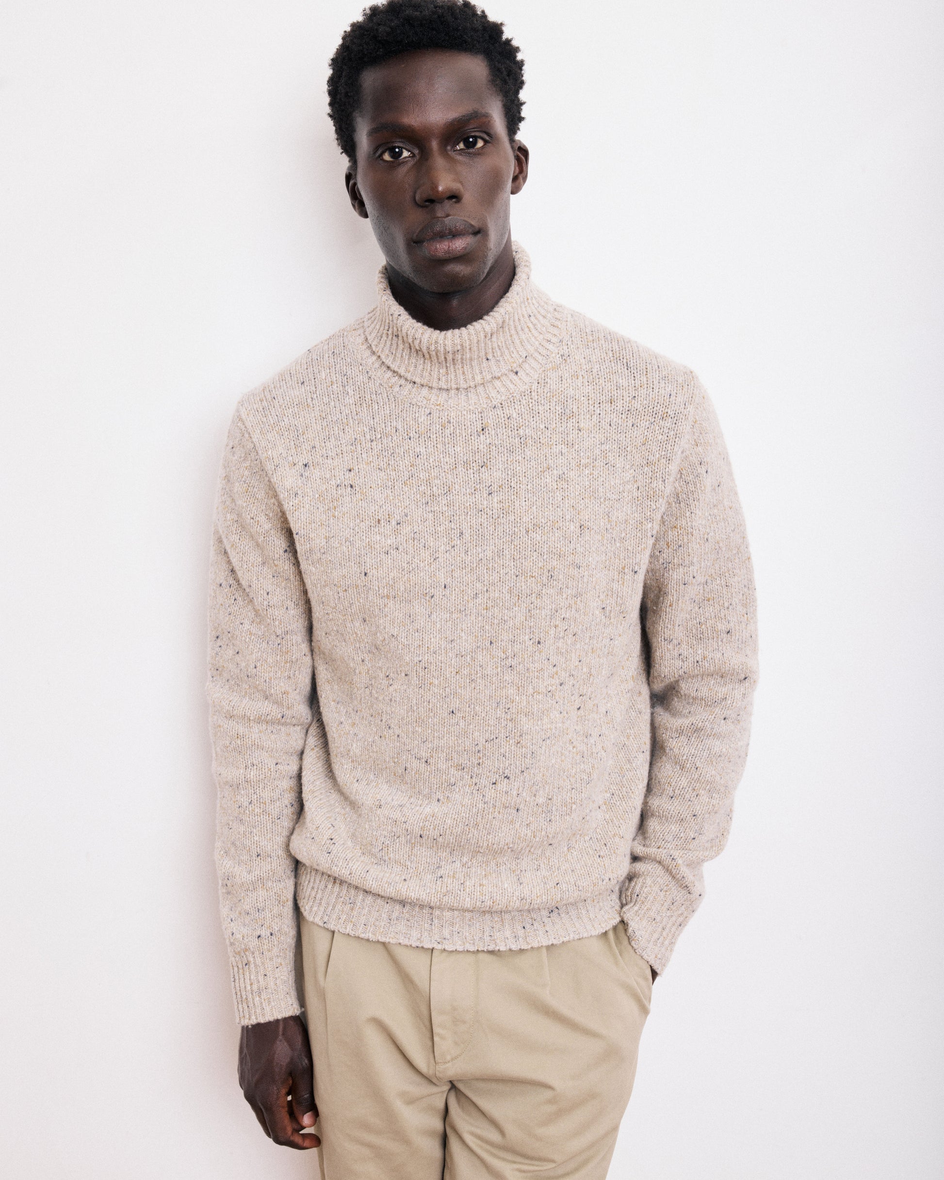 Pull Col Roulé Homme en Donegal de Laine & Alpaga Beige