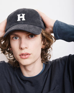 Casquette Homme en Velours Côtelé Gris Cap H