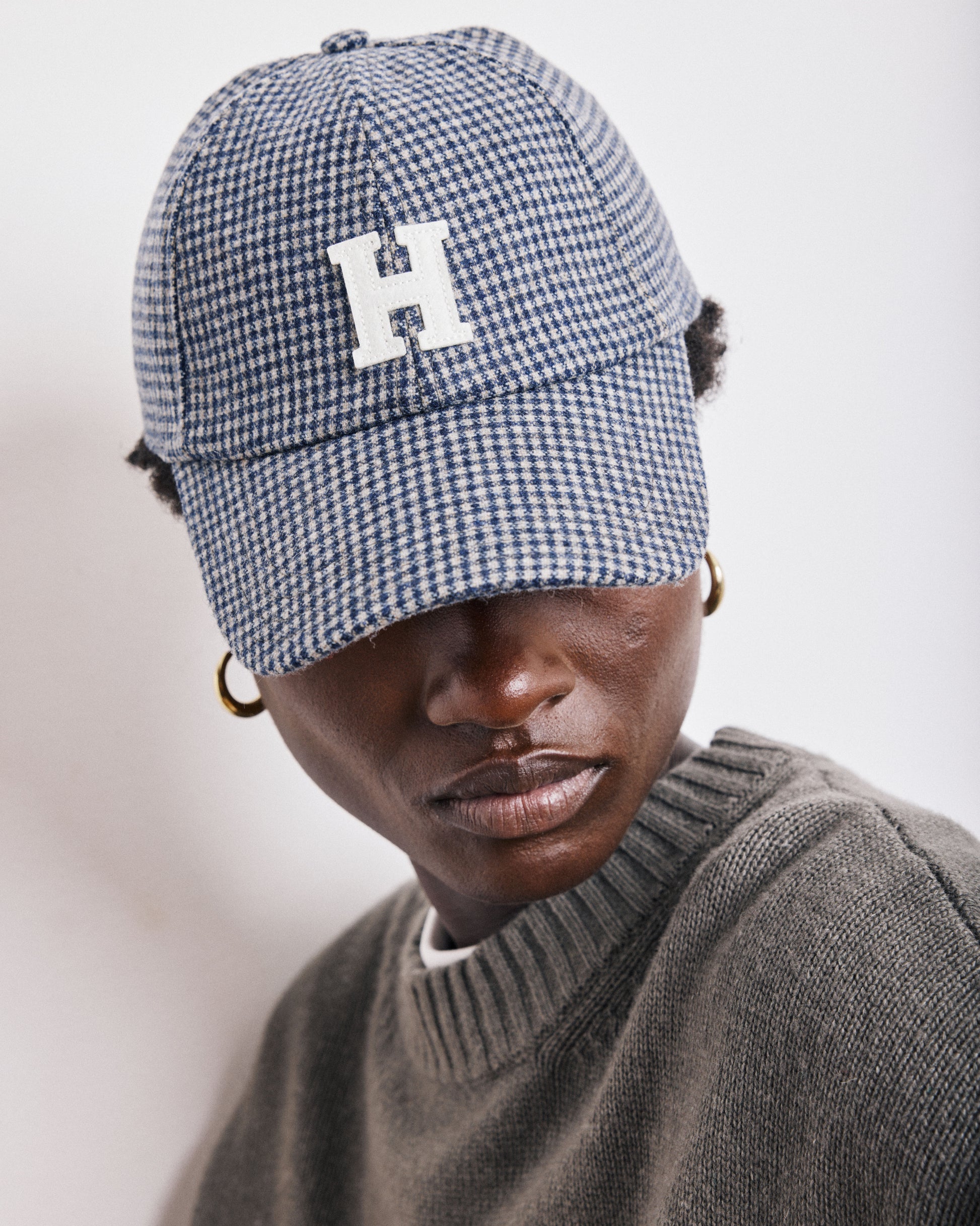 Casquette Femme en Flanelle de Laine Bleu & Gris Marine Cap H