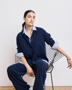 Pull Femme en Viscose & Laine Mérinos Bleu Marine Message