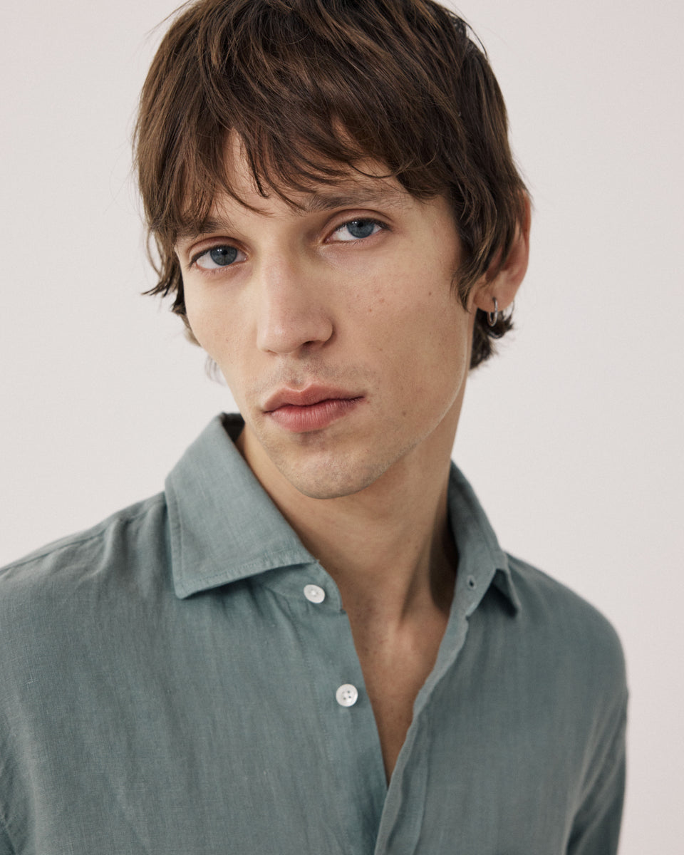 Paul Men's Green Linen Shirt - Image alternative