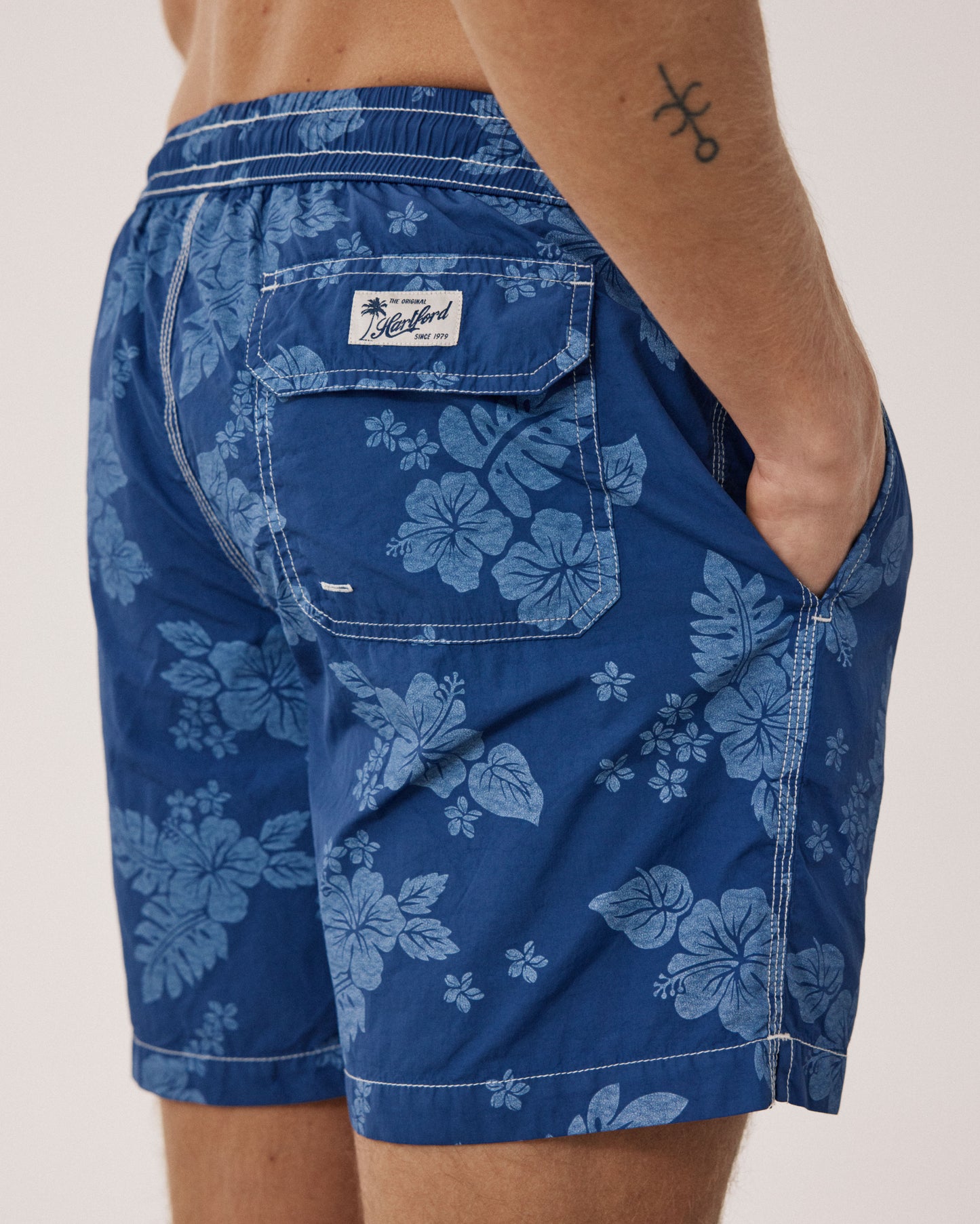 Men's Indigo Blue Hibiscus Print Swim Trunks BF30209-60