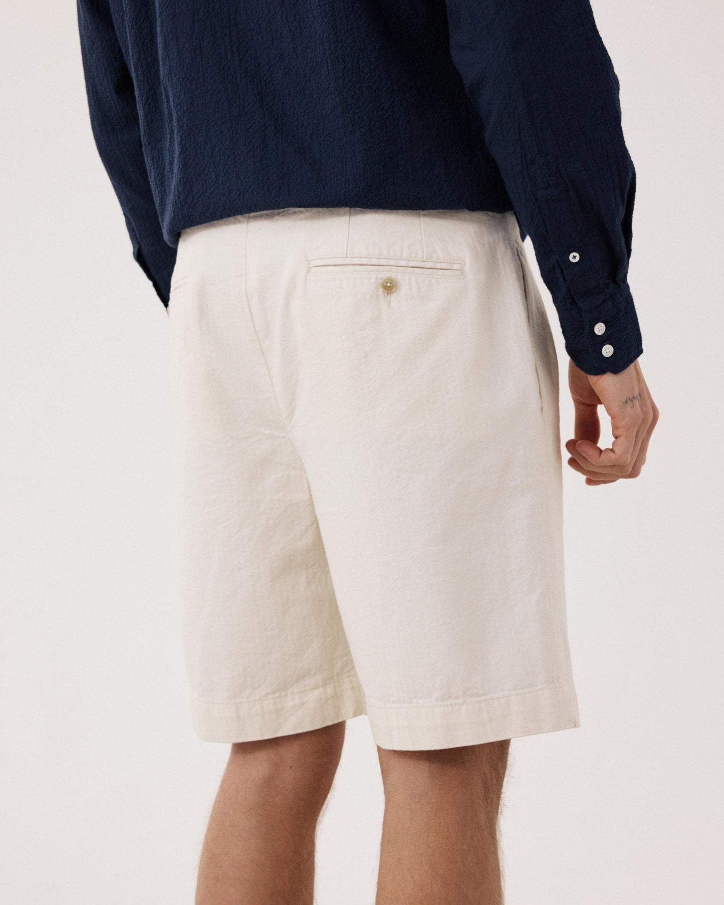 Short Homme en Coton à Chevrons Ecru Trunk BF52110-01