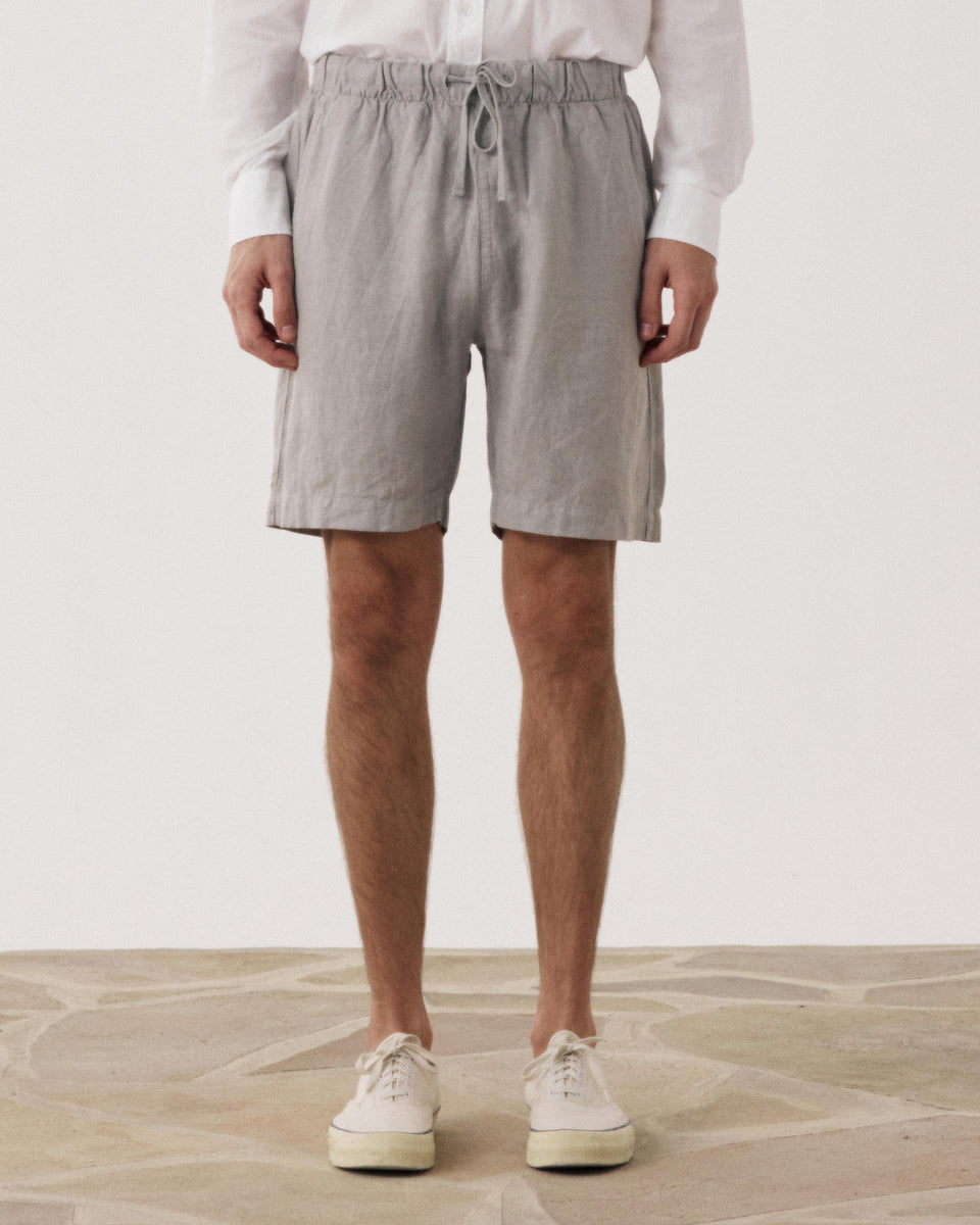 Short de lino verde salvia para hombre Joggy - Image 3