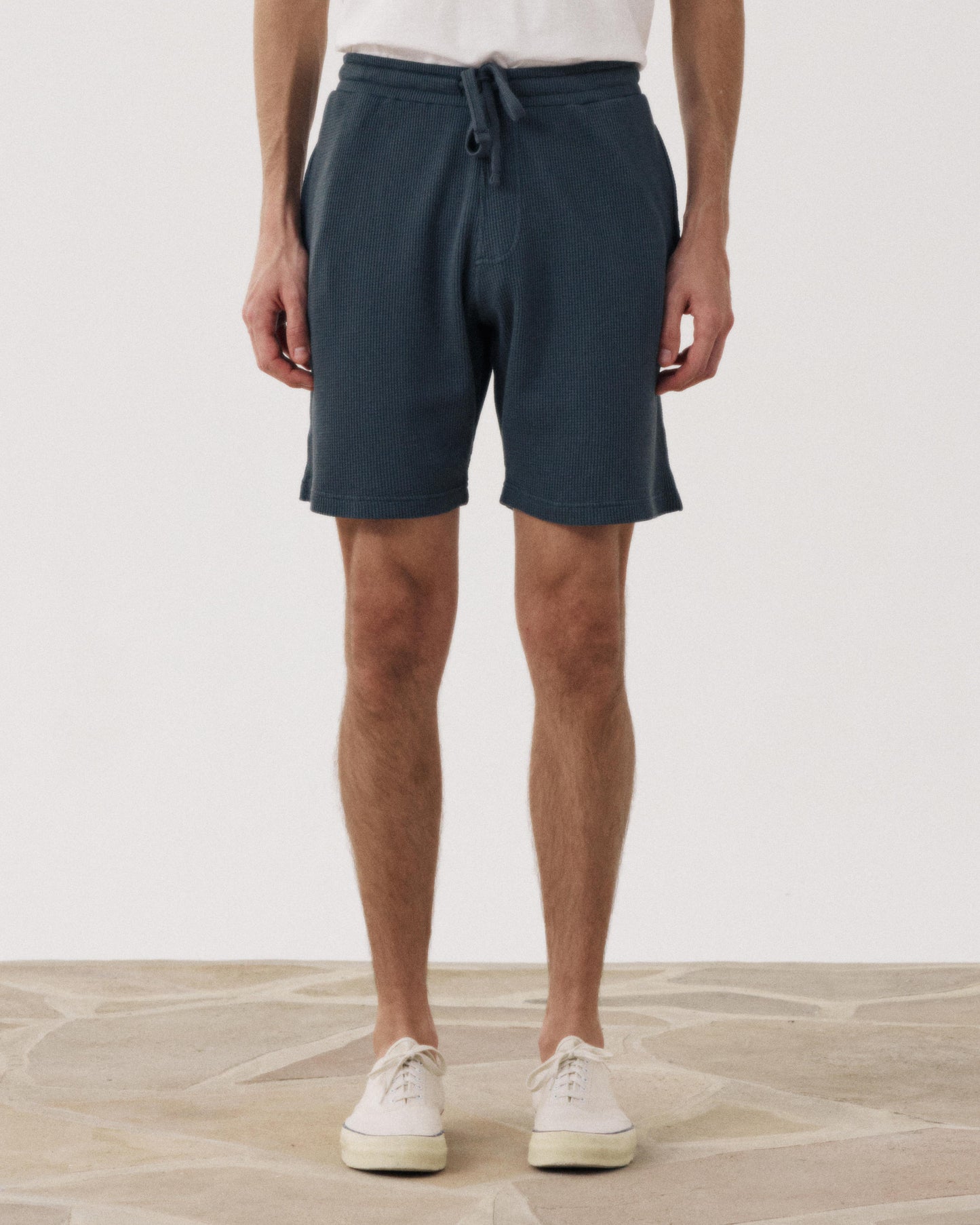 Bermudas de hombre en jersey de algodón gofrado carbono BF93310-02