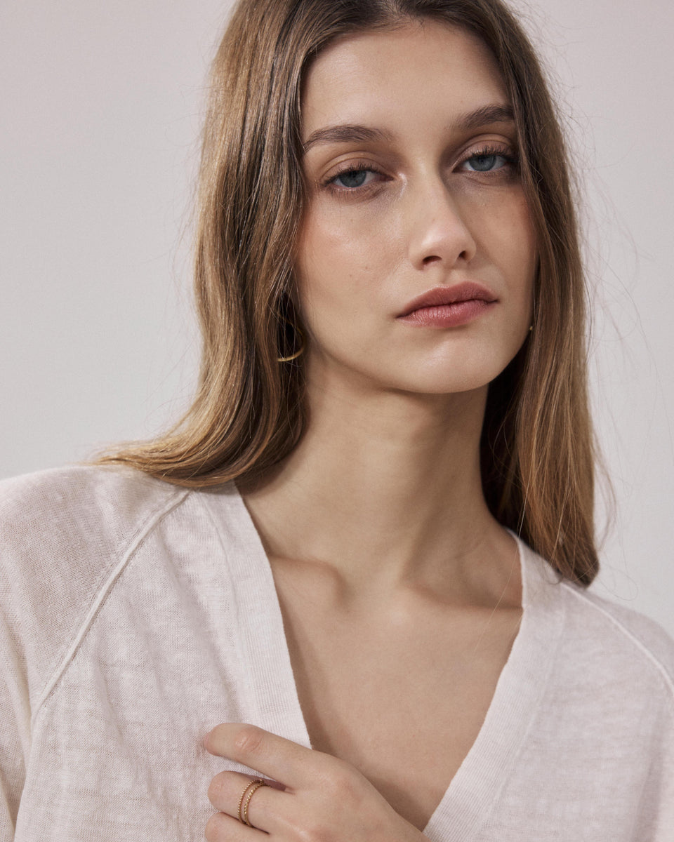 Cardigan Femme en Lin Ecru Moriba - Image 3