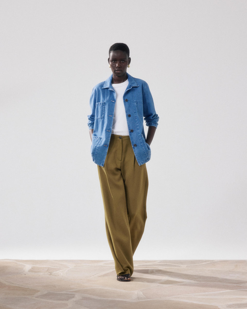 Verdi Women's Light Blue Denim Jacket - Image alternative