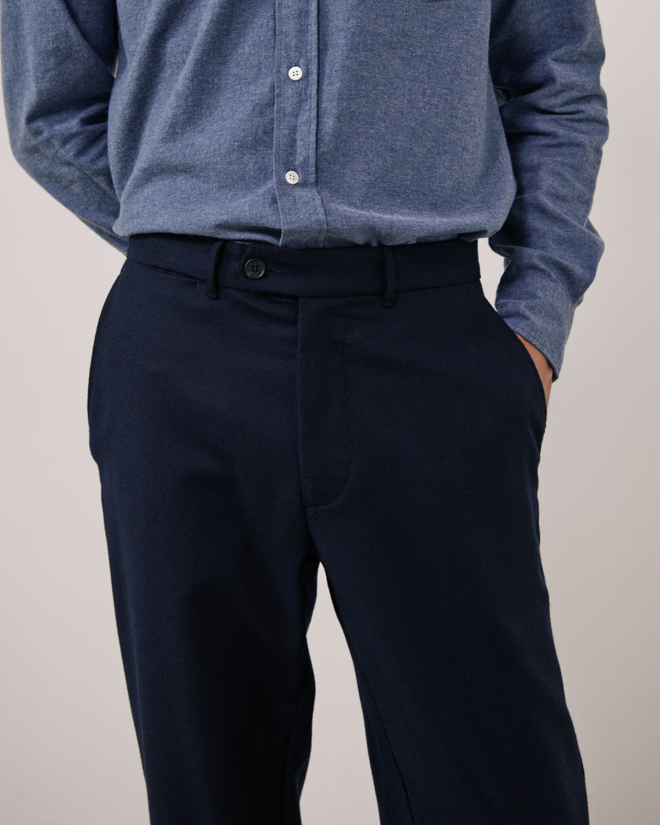 Pantalon Homme en Flanelle de Laine Vierge Bleu Marine Taylor - Image 3
