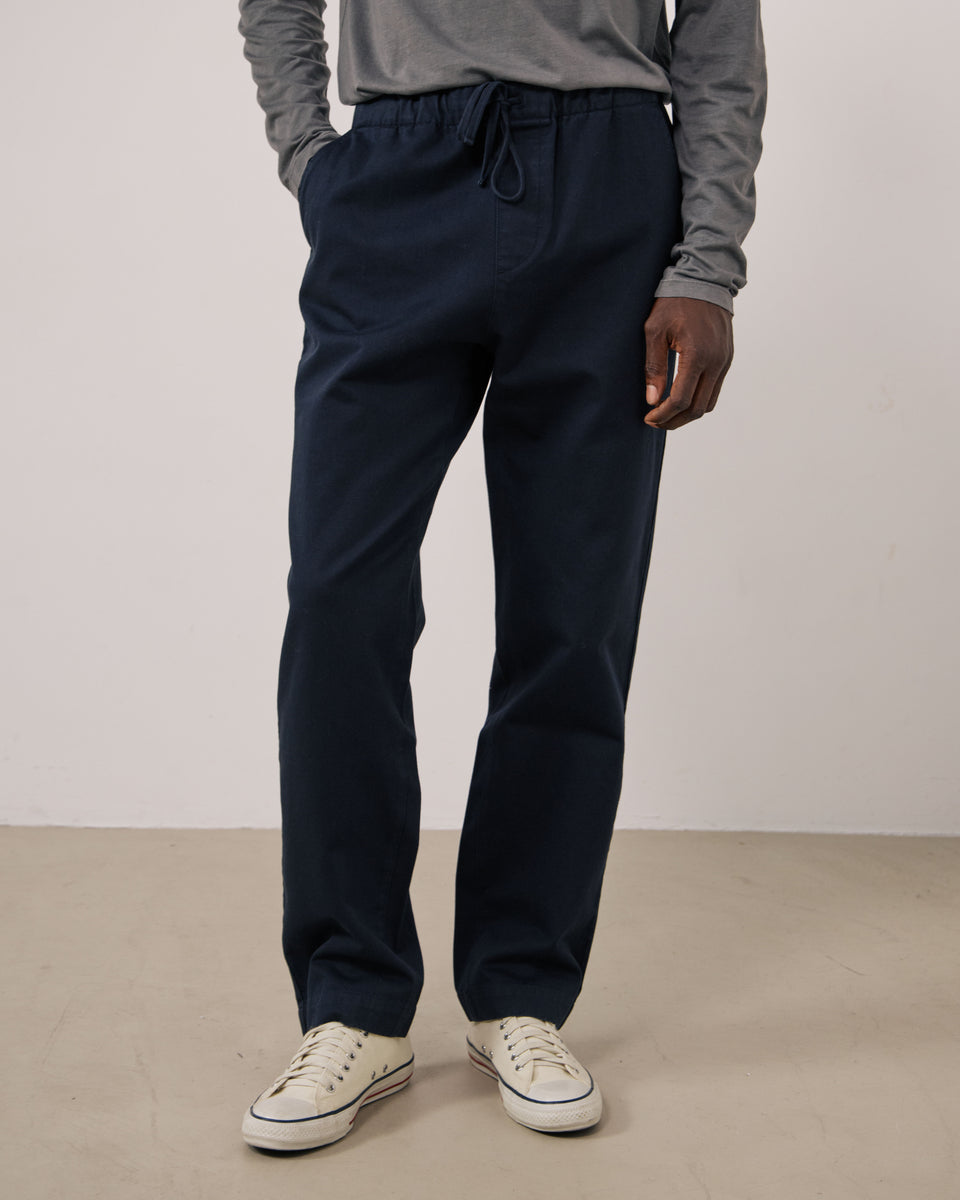 Pantalon Homme en Chino Bleu Marine Joggy - Image 2