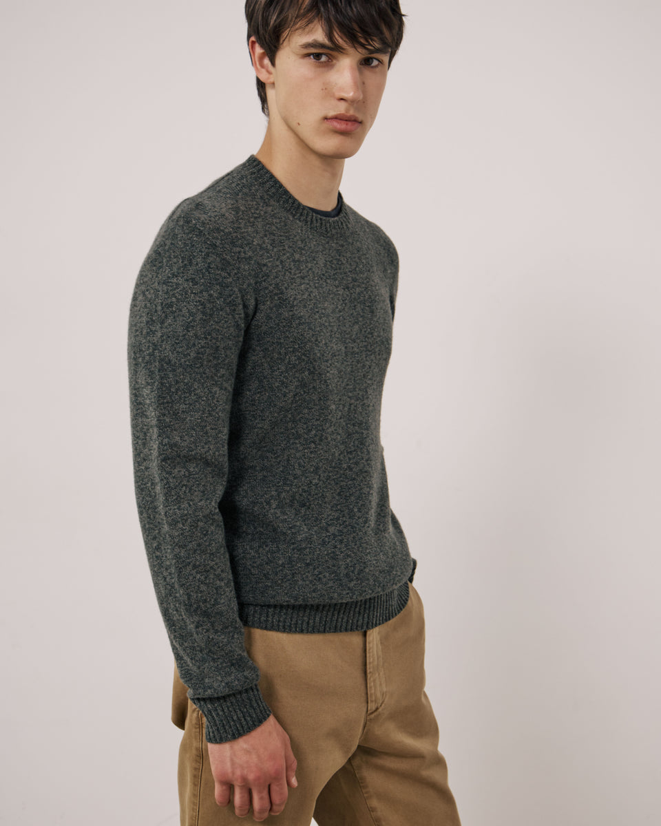 Jersey de lana merino extrafina camo verde para hombre Seamless Crew - Image 3