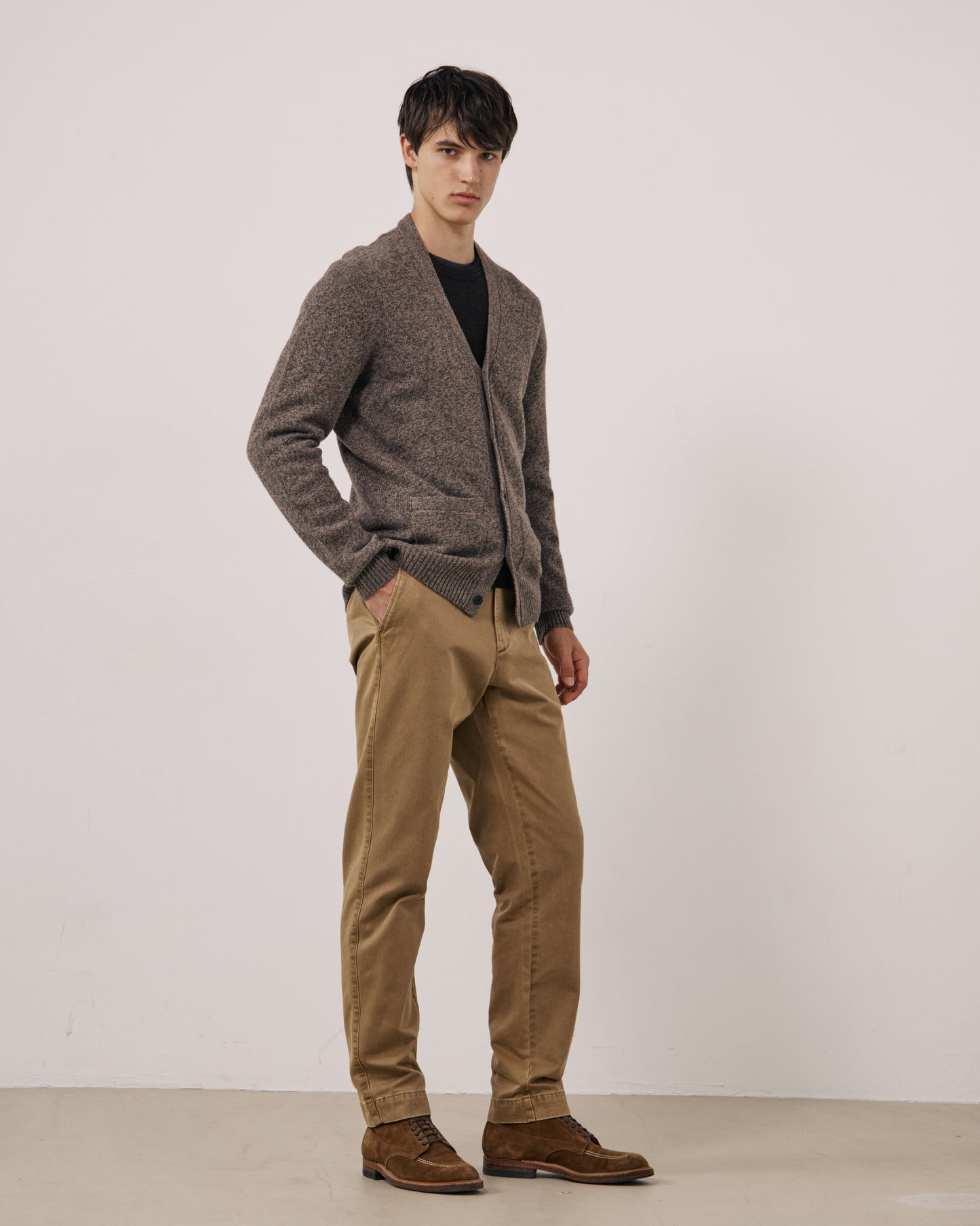 Pull Homme en Laine Mérinos Extrafine Taupe Seamless Cardigan
