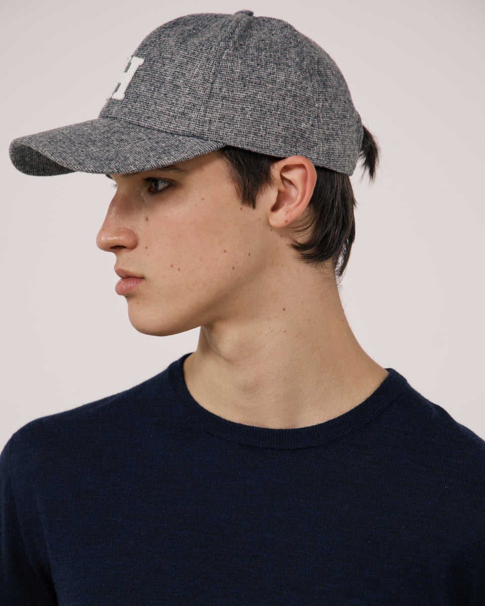 H Men's Grey Checked Wool Flannel Cap - Image 3