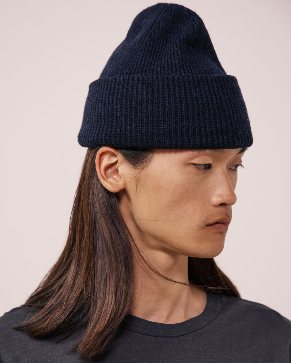 Bonnet Homme en Laine Mérinos Bleu Marine Seamless - Image 2