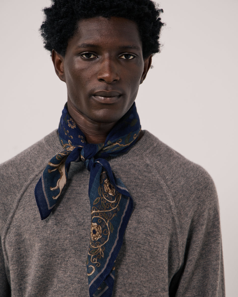 Echarpe Homme en Laine Bleu Marine Bandana - Image 2