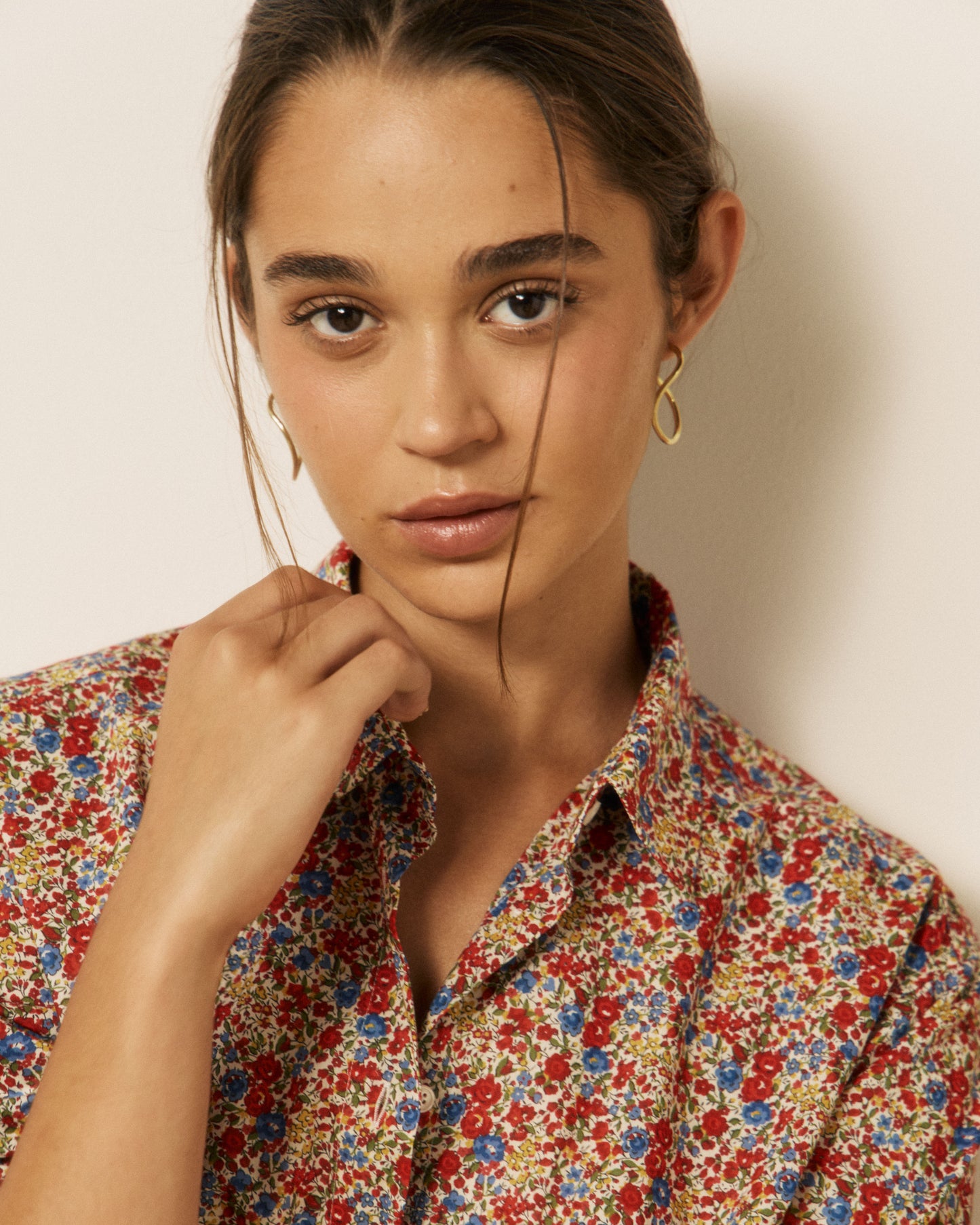 Chemise Femme en Coton Liberty Bleu & Rouge Clove