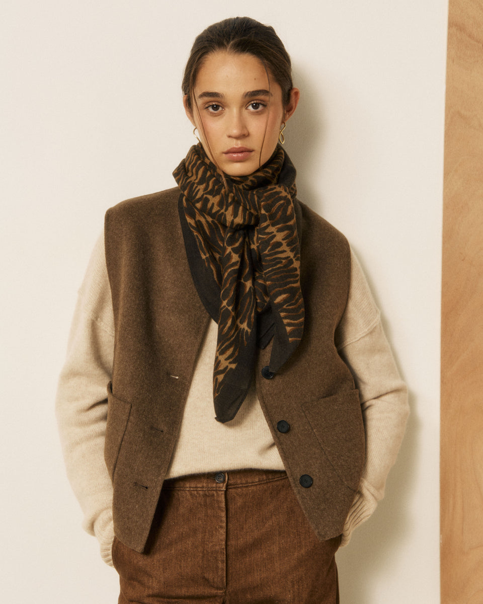 Echarpe Femme en Laine Zèbre Taupe - Image 3
