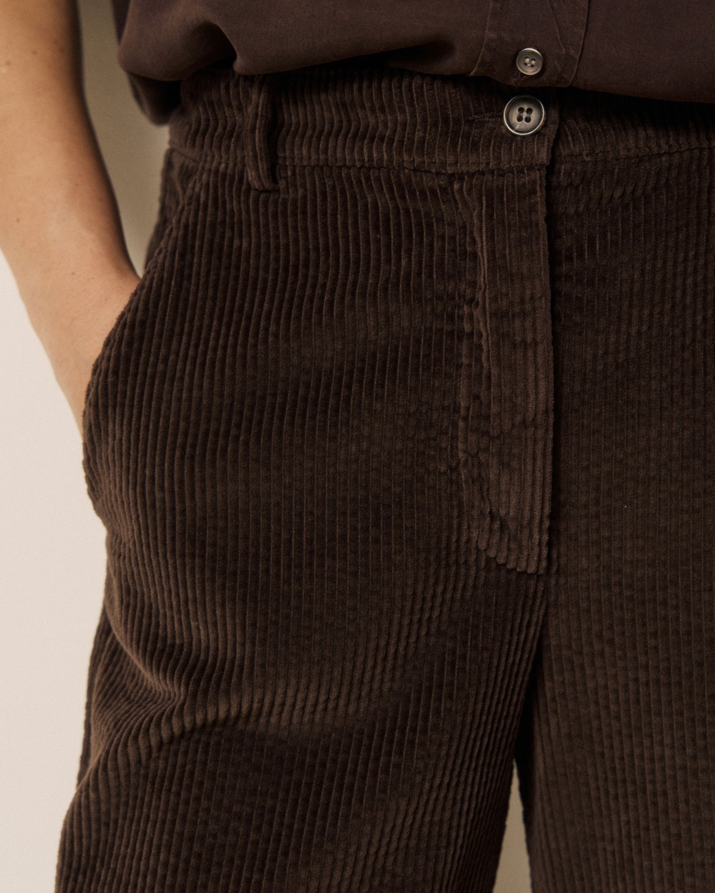 Pantalon Femme en Velours Côtelé Seersucker Chocolat Parade