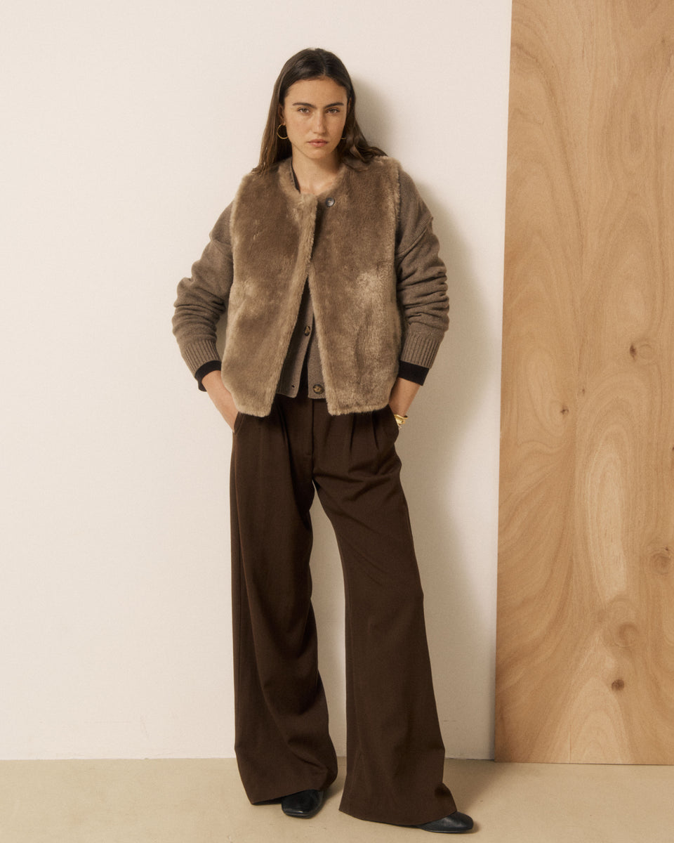 Gilet Femme en Fausse fourrure Taupe Velma - Image 2
