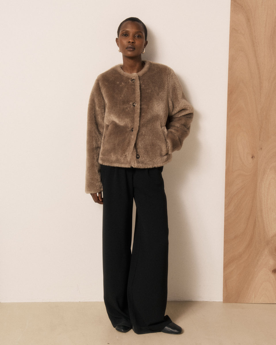 Vigo Women's Taupe Faux Fur Jacket - Image 2