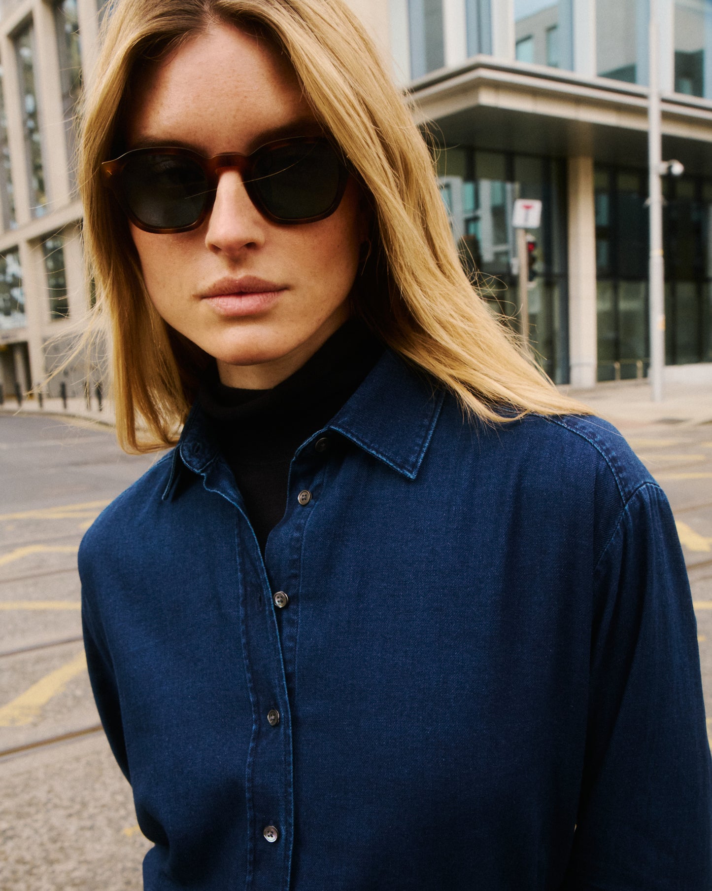 Cinema Women's Indigo Blue Cotton Shirt