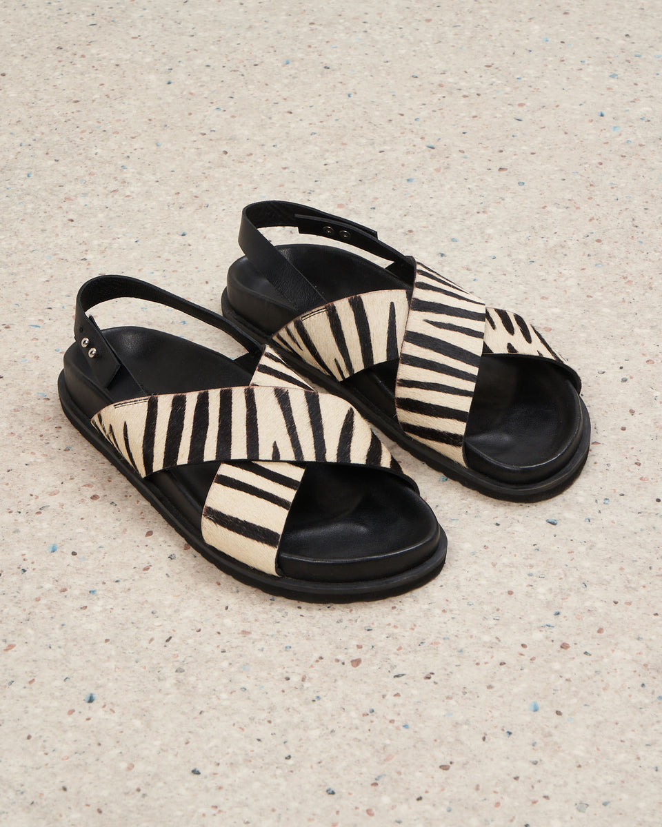Elena Women's Zebra Leather Sandals - Image principale