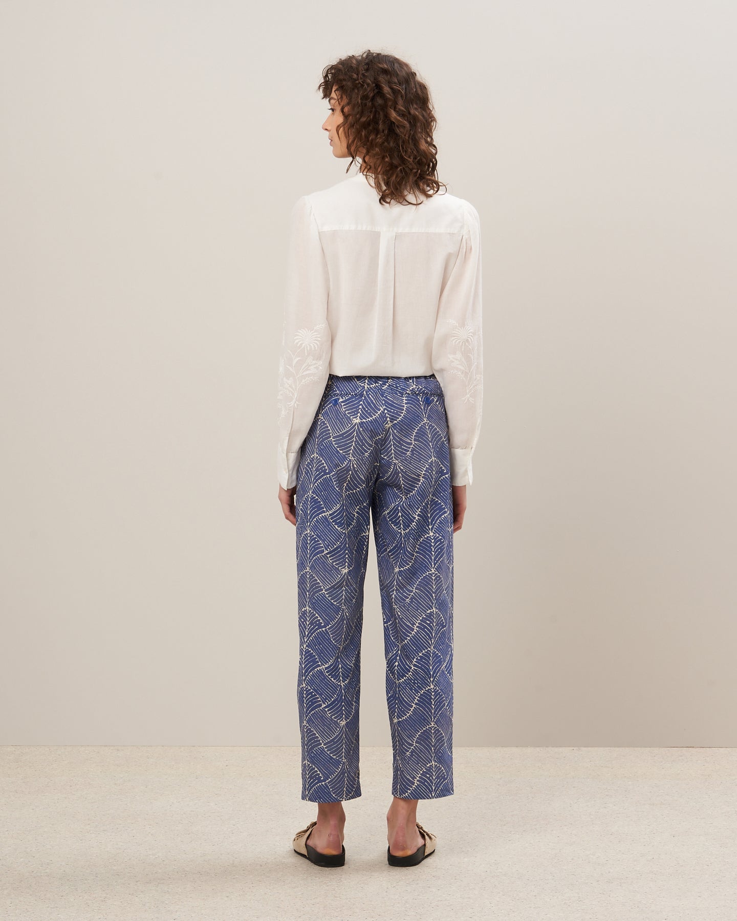Pantalon Femme en coton imprimé feuilles Bleu Pili BBPG623-02
