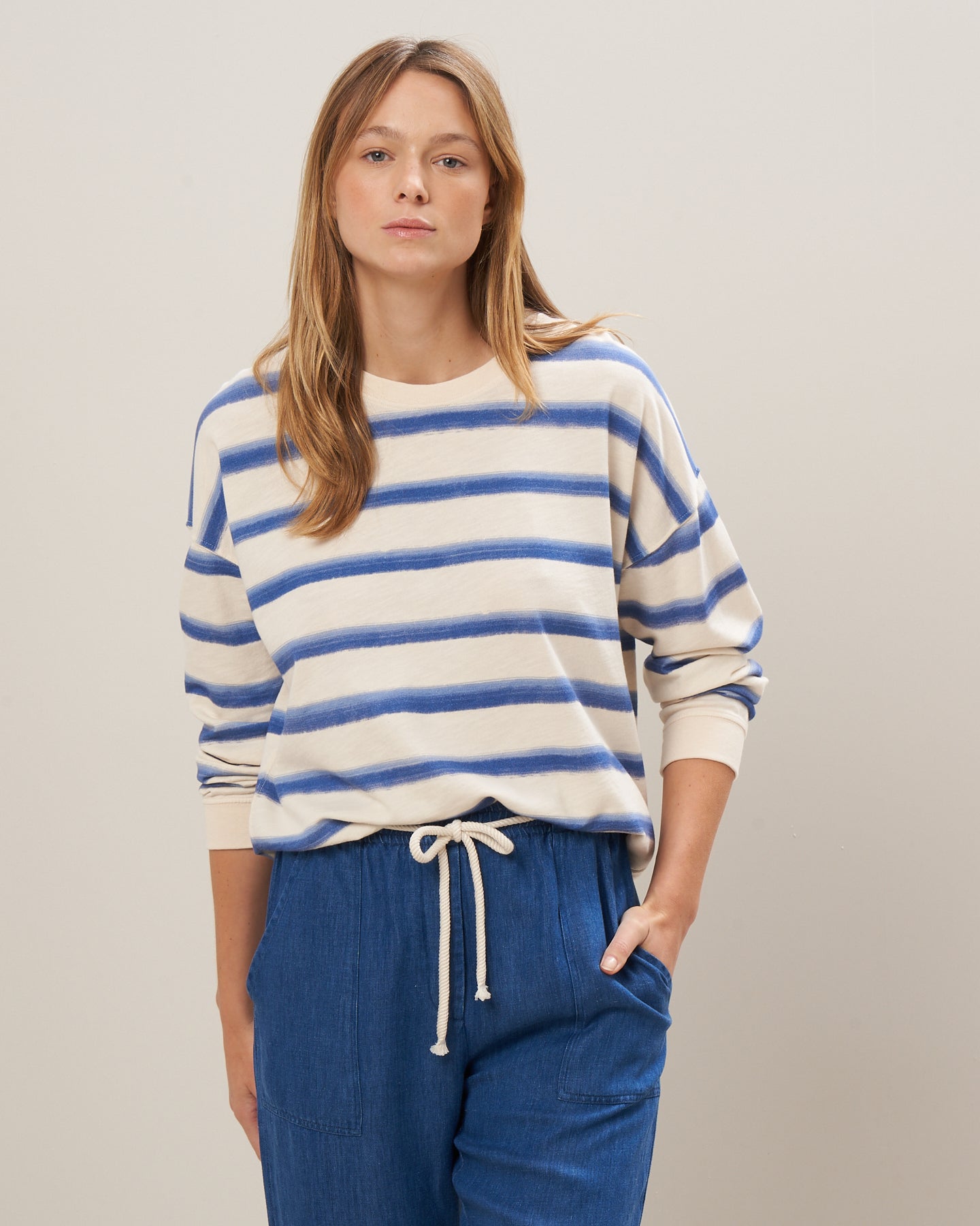 Sweatshirt Femme en éponge rayée Bleu Tayac BBUE514-01