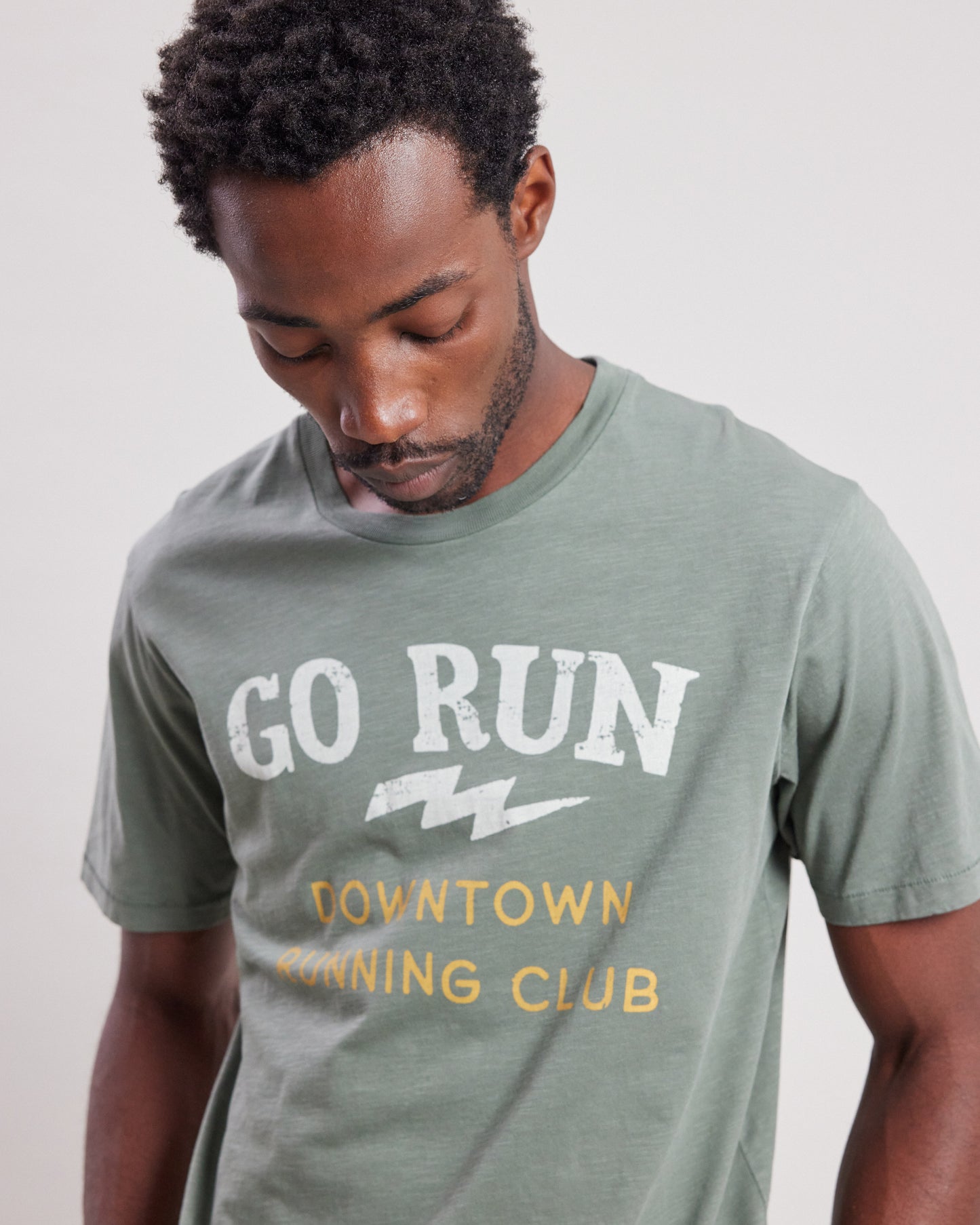 Tee shirt Homme en coton slub imprimé "Run" Vert Militaire