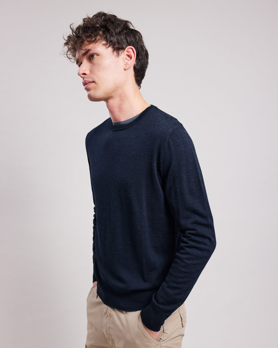 Men's Navy Blue fine merino wool Sweater - Image principale