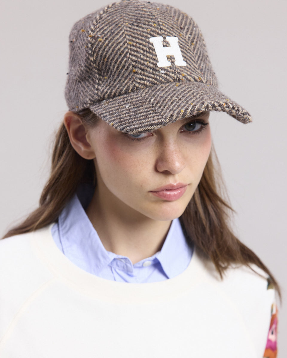 Cap H Women's Brown herringbone virgin wool Cap - Image principale