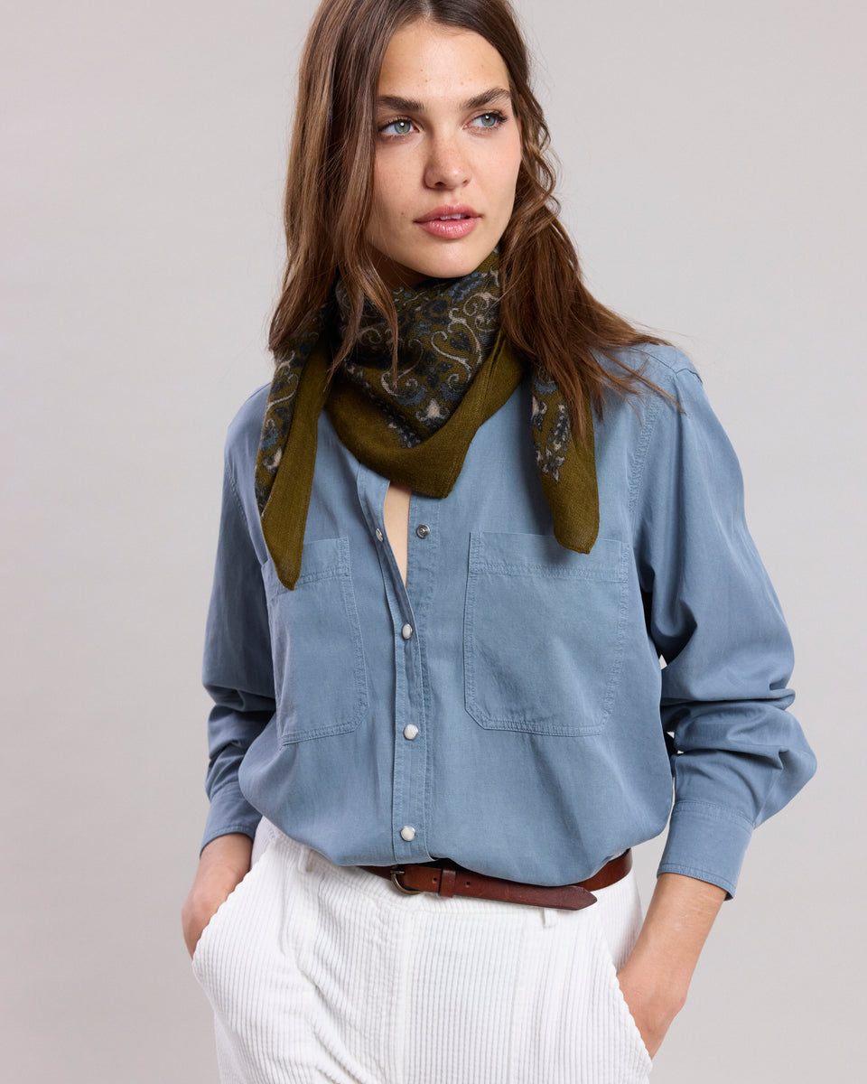 Women's Military Green bandana print wool Scarf - Image alternative