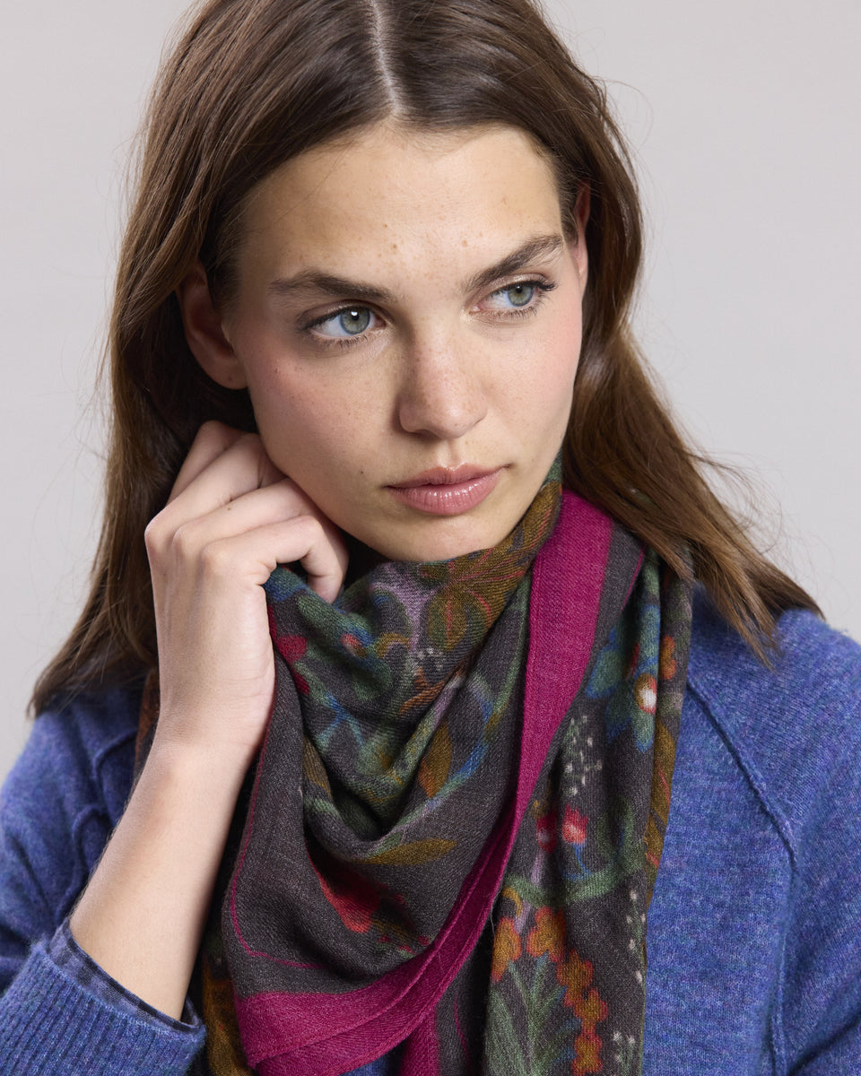 Women's Carbon jungle print wool Scarf - Image alternative