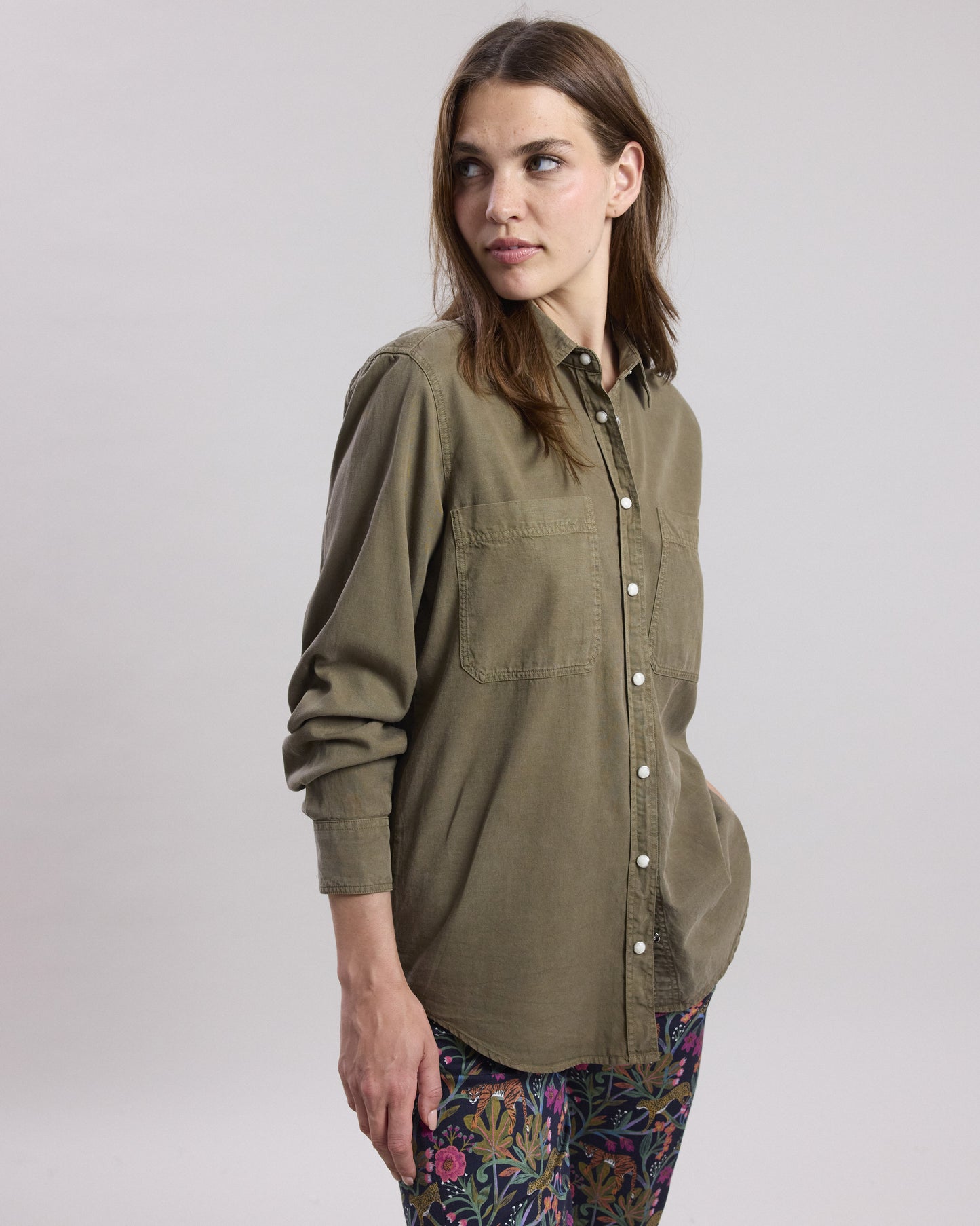 Chemise Femme en gabardine de coton Vert Militaire Chandler