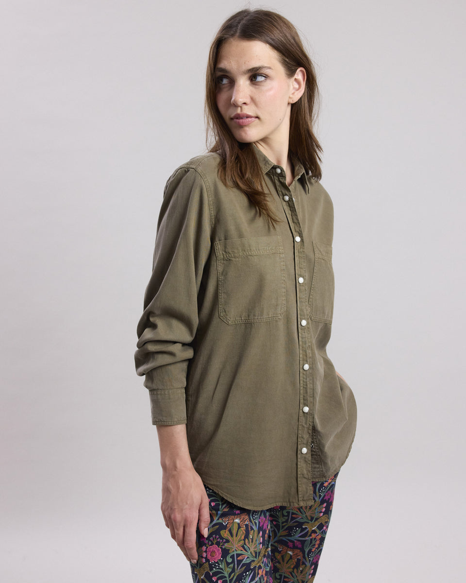 Chandler Women's military green cotton twill Shirt - Image principale