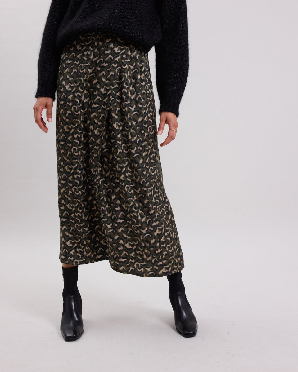 Justesse Women's leopard beige print viscose Skirt - Image alternative