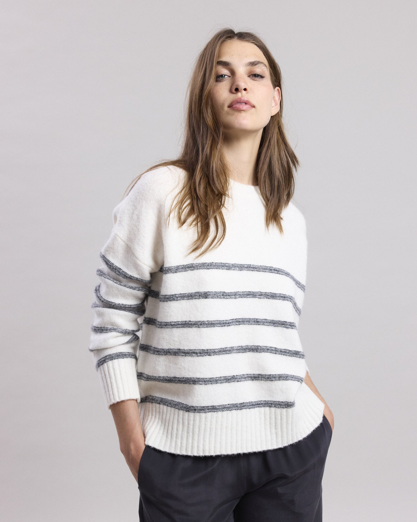 Pull Femme en alpaga & laine mérinos à rayures Ecru Manta