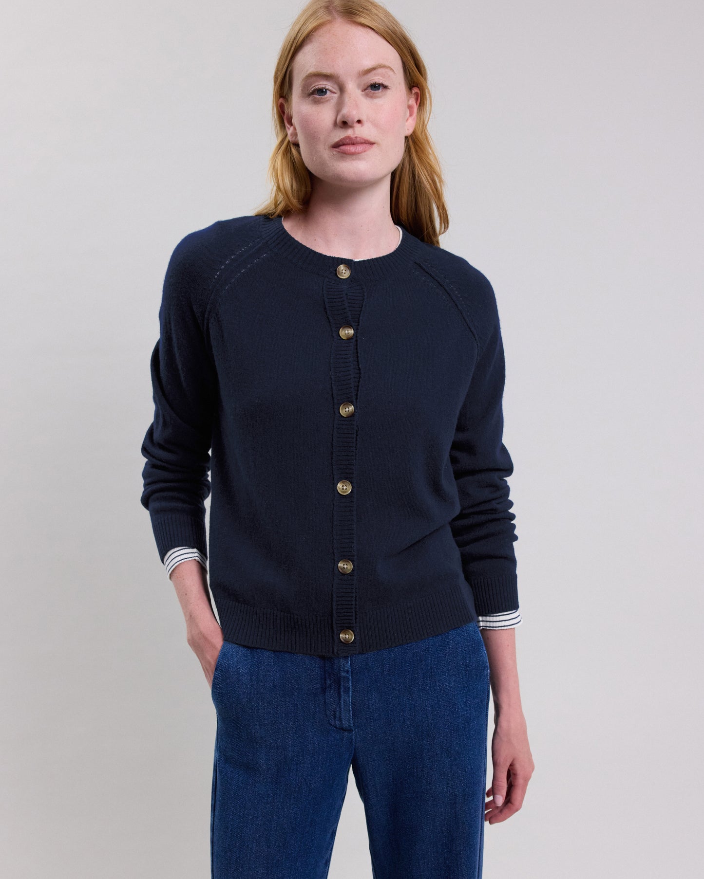 Mechior Women's Navy Blue merino wool & cashmere Cardigan