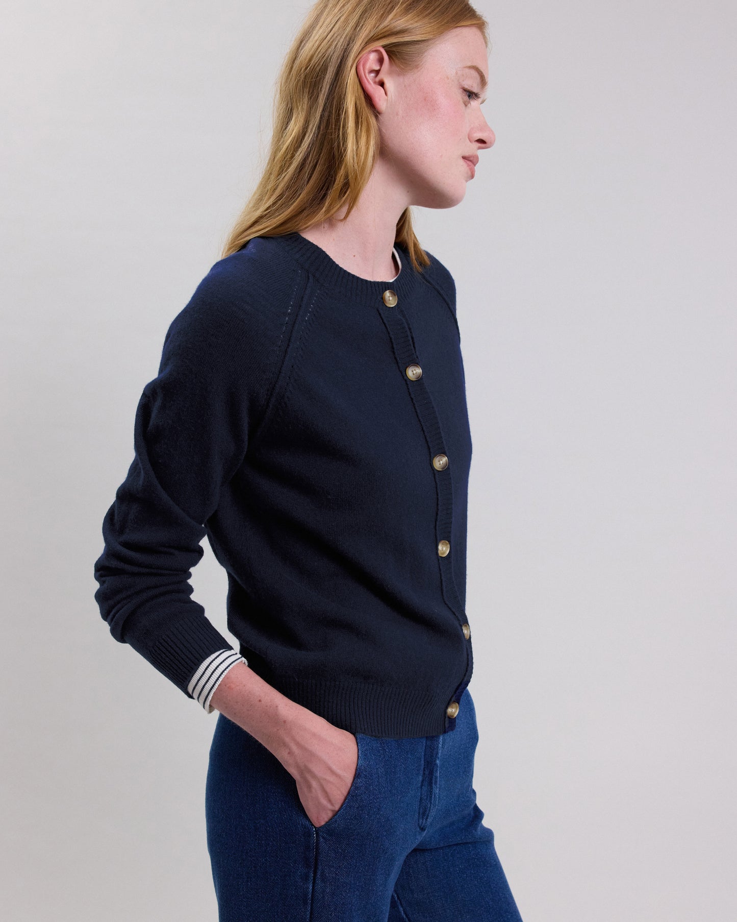 Mechior Women's Navy Blue merino wool & cashmere Cardigan