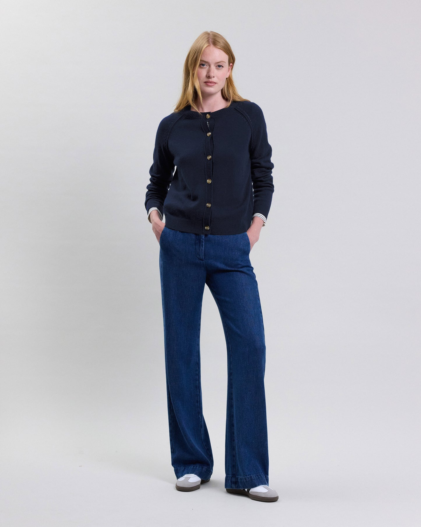 Mechior Women's Navy Blue merino wool & cashmere Cardigan