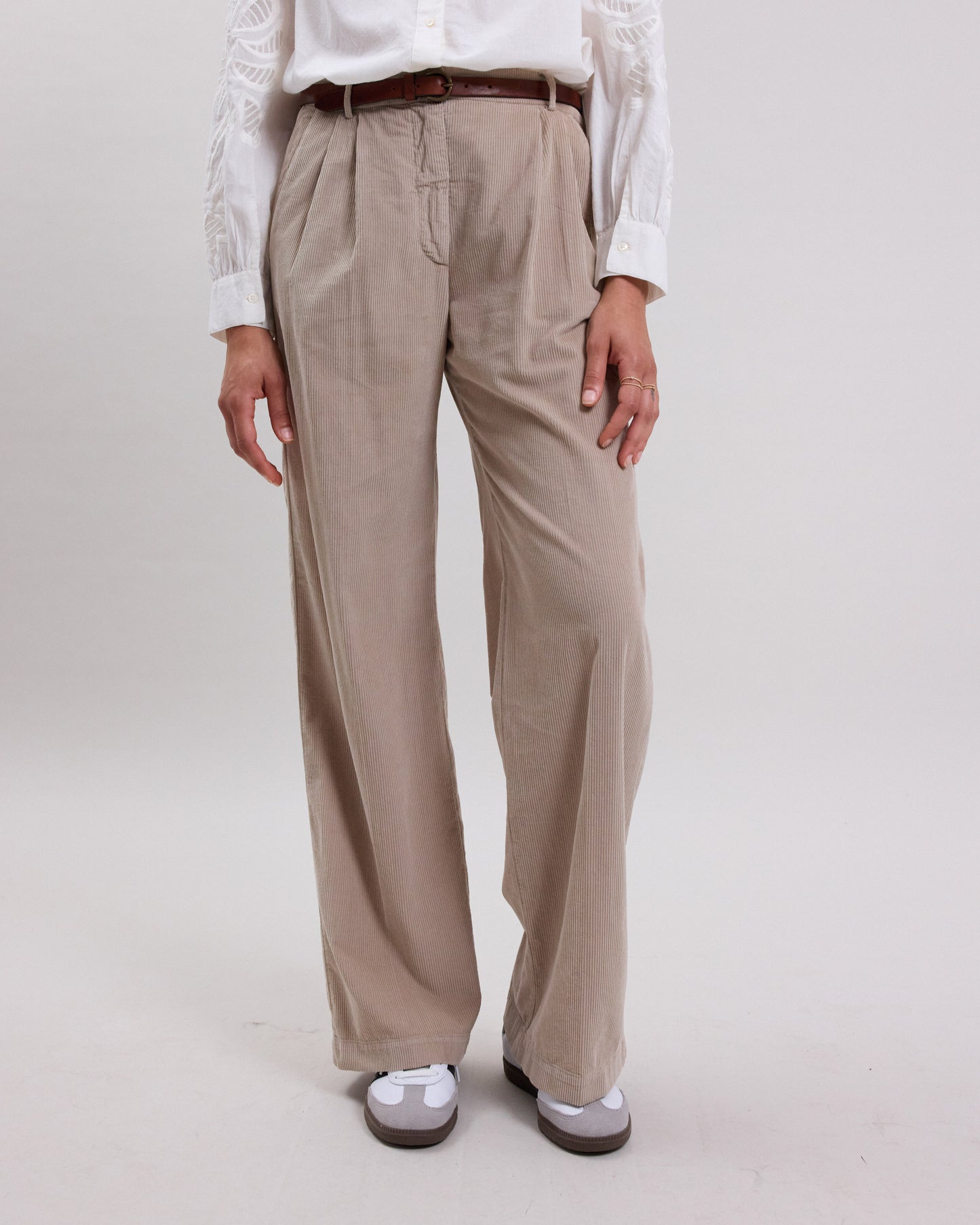 Pantalon Femme en velours côtelé Beige Panache