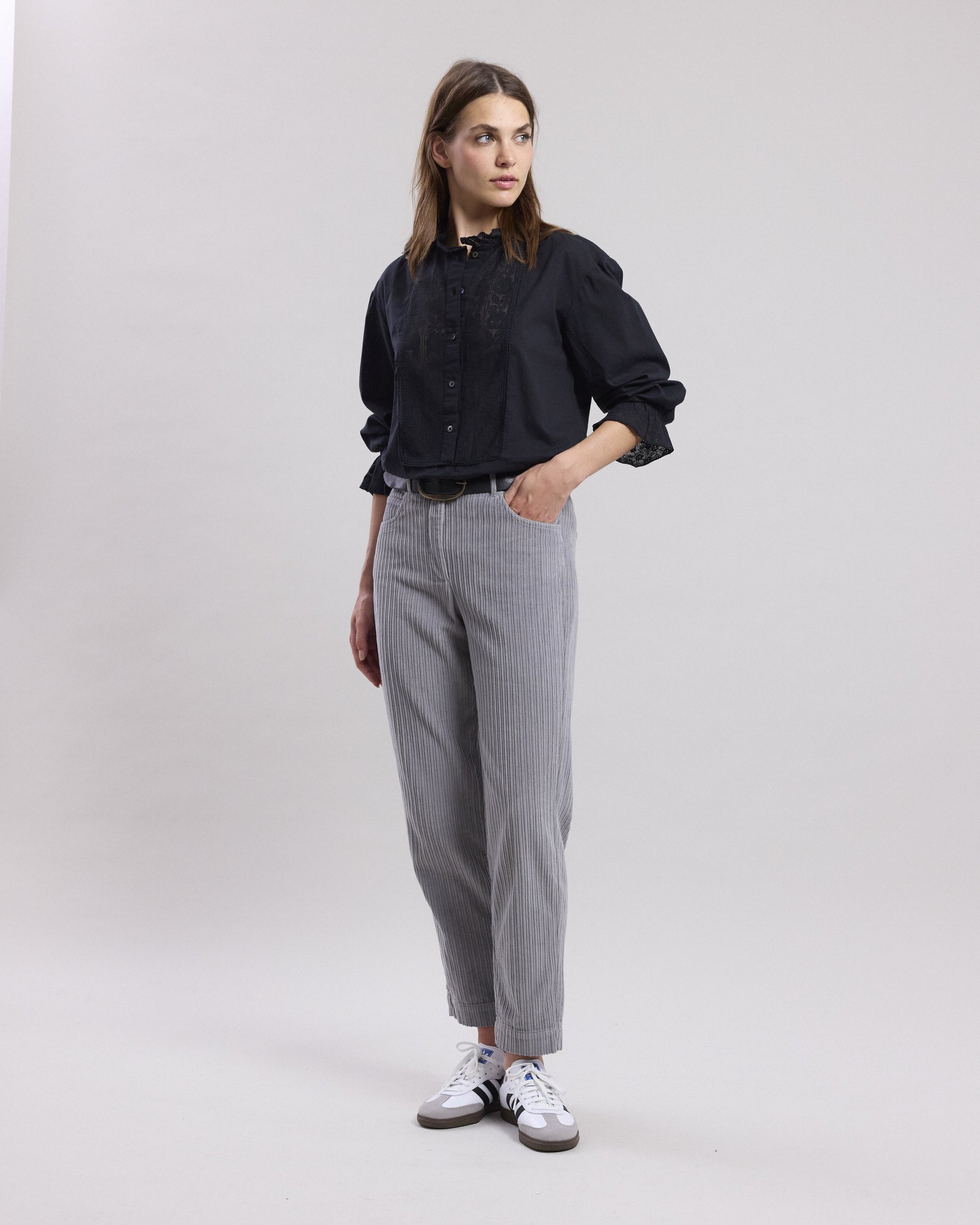 Pantalon Femme en velours côtelé Gris Pepite BCPD600-37