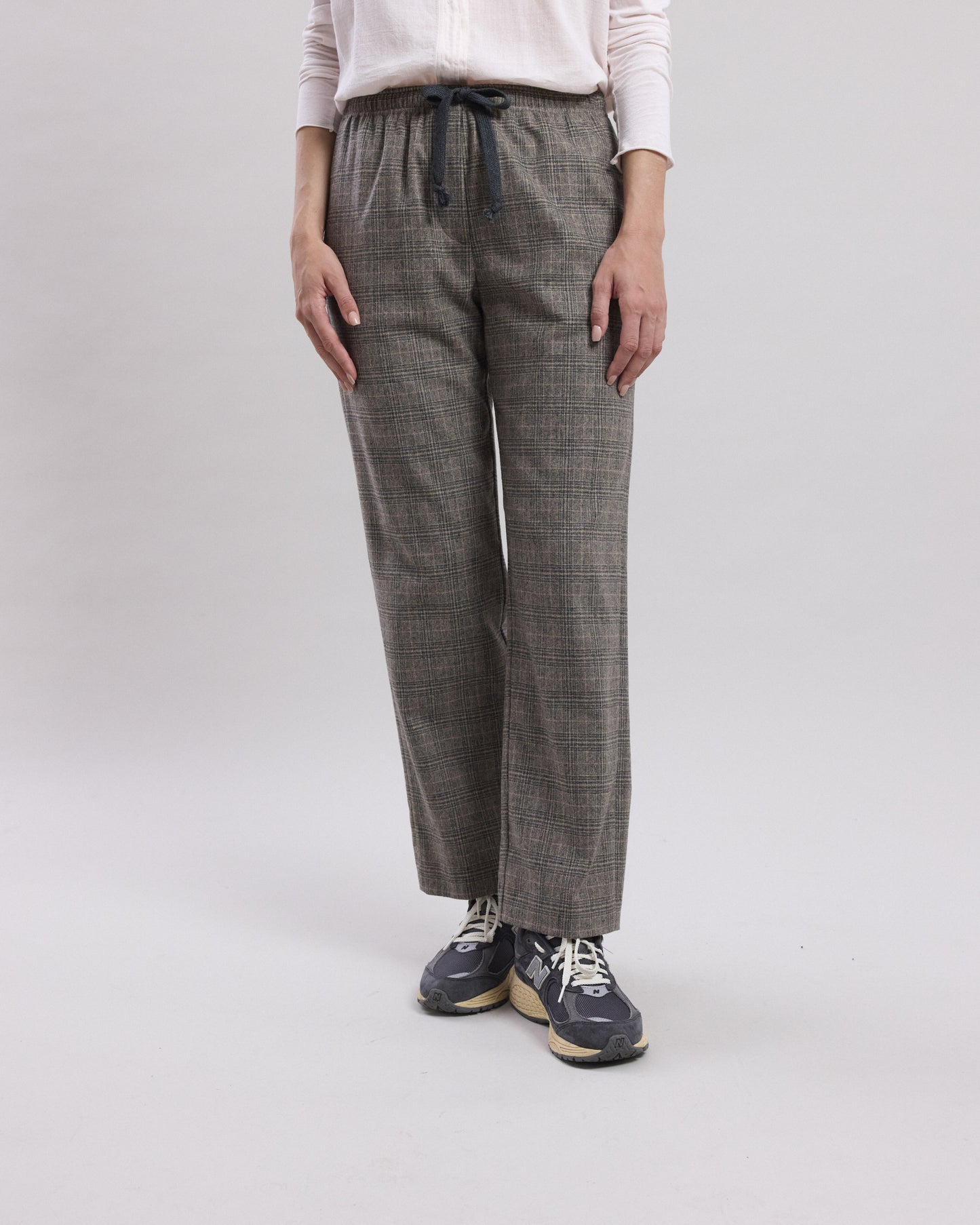 Peyo Women's beige & gray plaid virgin wool blend Pants